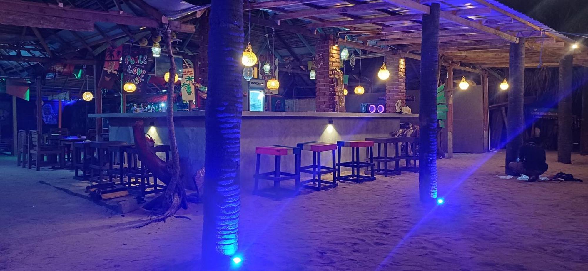 The Beach Lovers Nilaveli Exterior photo